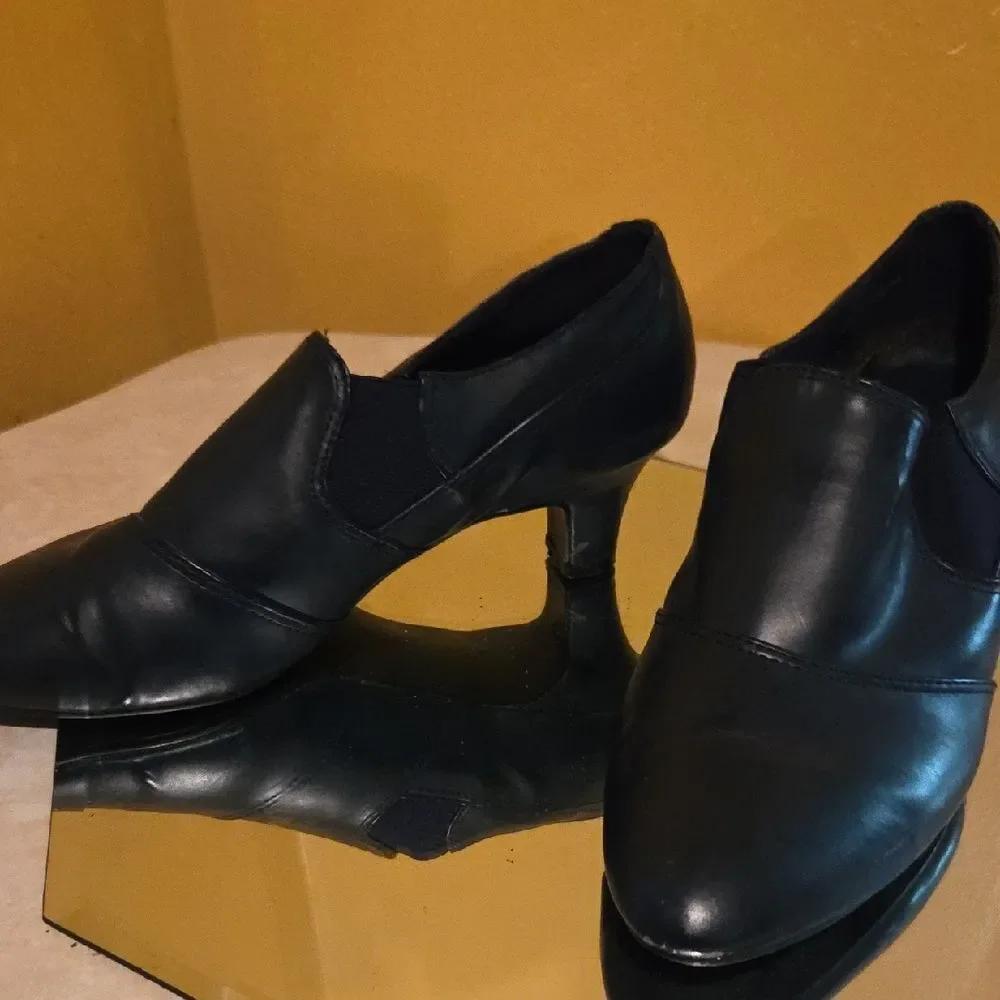 Elegant Black Ankle Booties